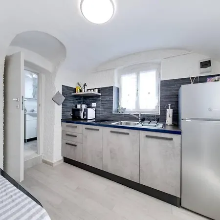 Appartement Esclusivo Per Due à Bordighera Extérieur photo